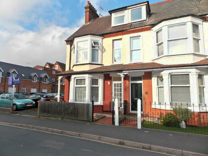 1 Bedroom Flat To Rent In Victoria Street, Felixstowe, IP11