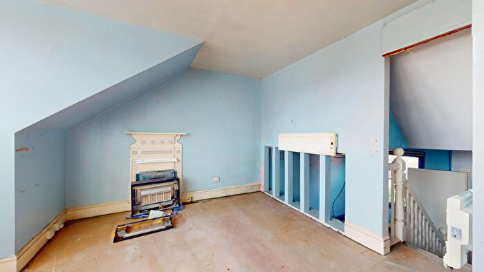 1 Bedroom Flat For Sale In Colberg Place, London, N16