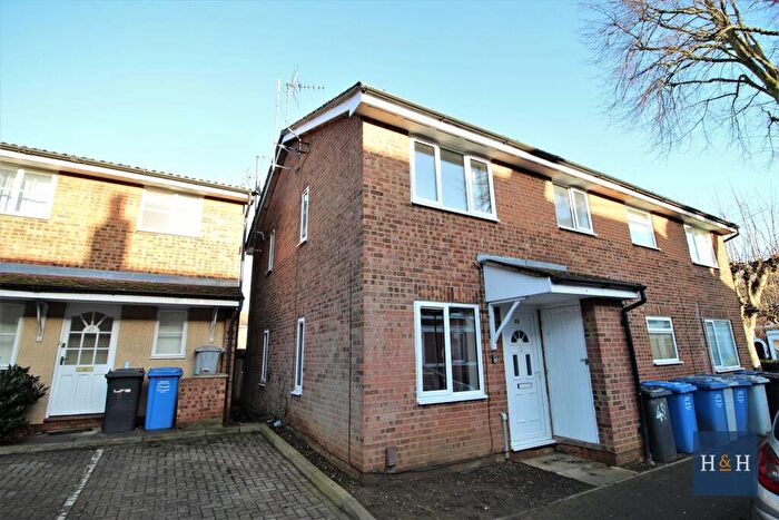 1 Bedroom House To Rent In Connaught Street, Kettering -, NN16