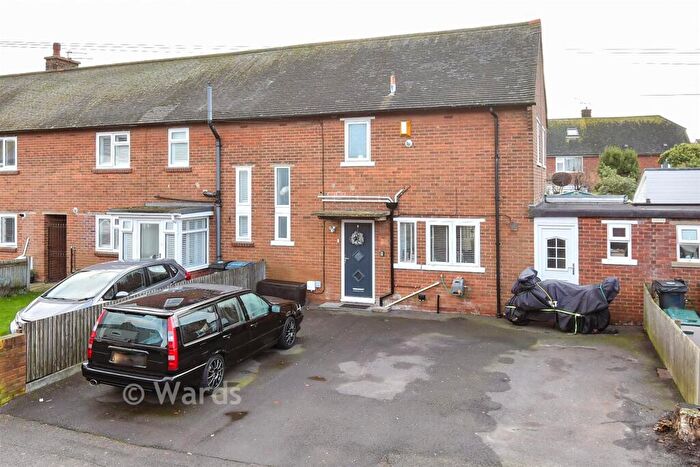 3 Bedroom End Of Terrace House For Sale In Church Lane, Deal, Kent, CT14