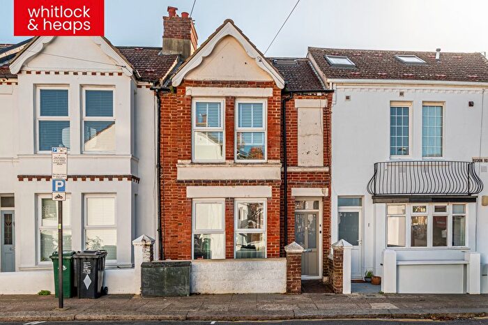 2 Bedroom Flat For Sale In Ruskin Road, Hove, BN3