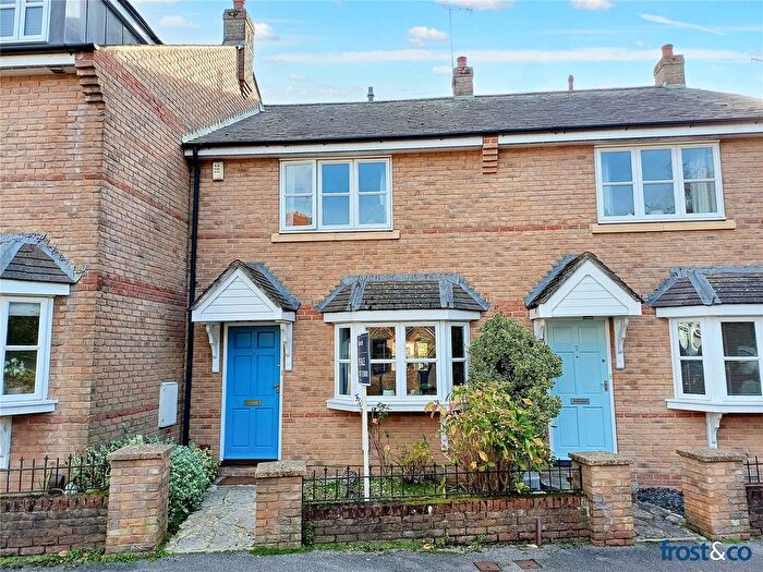 3 Bedroom Terraced House For Sale In Chalice Close, Lower Parkstone, Poole, Dorset, BH14