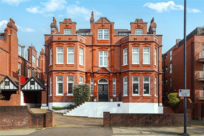 4 Bedroom Flat For Sale In Finchley Road, Hampstead, NW3