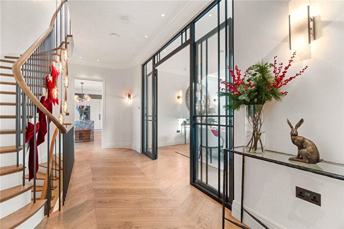 5 Bedroom Detached House For Sale In Sunnyside, Wimbledon Village, SW19