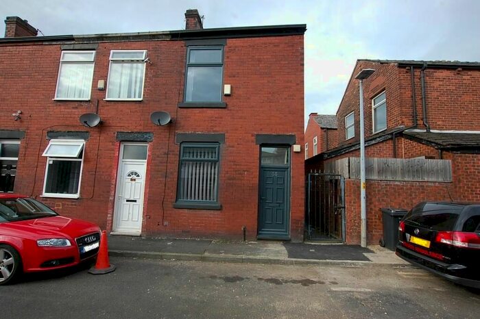 2 Bedroom Terraced House To Rent In Wellington Street, Ashton-Under-Lyne, OL6