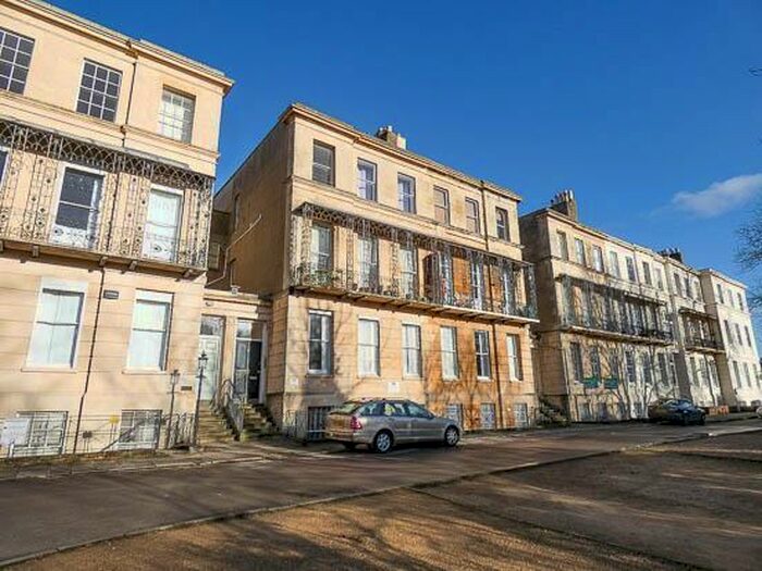 1 Bedroom Apartment To Rent In Lansdown Place, Cheltenham, GL50