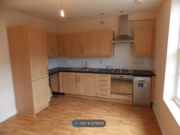 2 Bedroom Flat To Rent In Merchants Court, Bedford, MK42