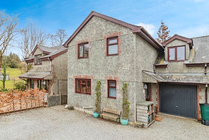 4 Bedroom Semi-Detached House For Sale In Chillaton, Lifton, Devon, PL16