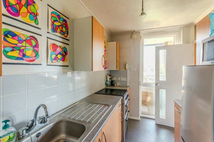 Studio To Rent In Bath Street, Old Street, London, EC1V