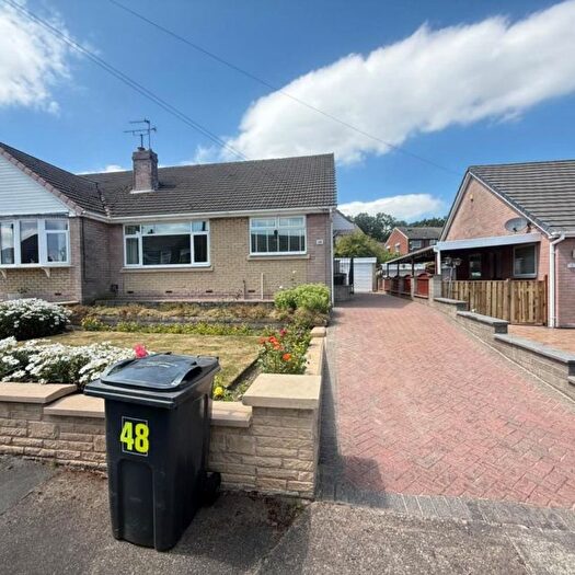 2 Bedroom Bungalow To Rent In Woodkirk Gardens, Dewsbury, WF12