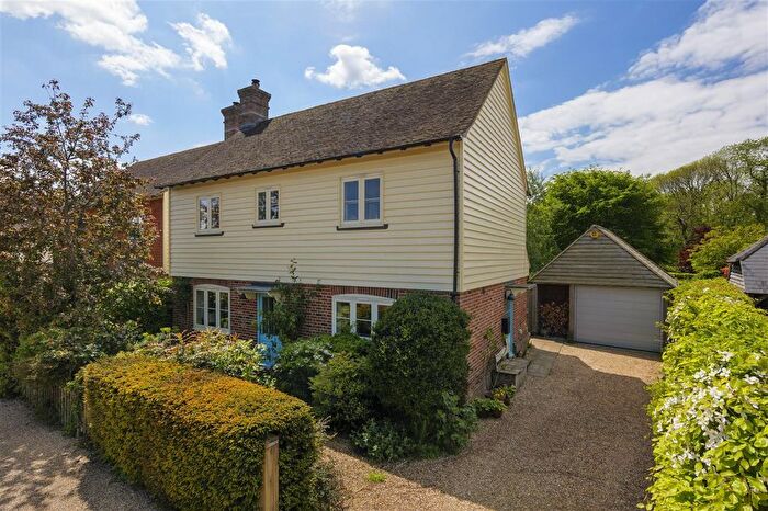 3 Bedroom Detached House For Sale In Gloster Cottage, Clockhouse Green, Challock, TN25