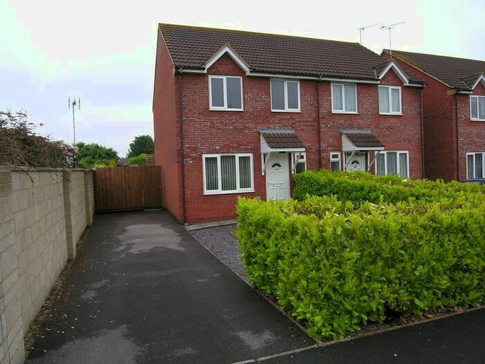 3 Bedroom Semi-Detached House To Rent In Montrose Close, Moredon, Swindon, SN2