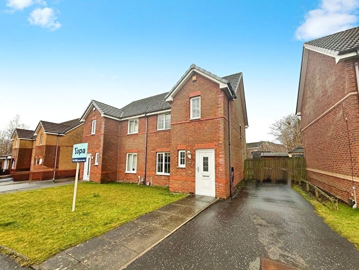 3 Bedroom Semi Detached House For Sale In Newmilns Gardens, Glasgow, G72