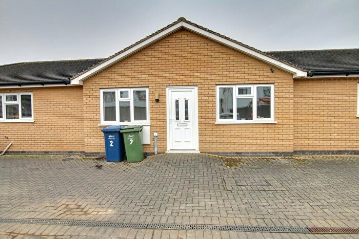 2 Bedroom Terraced Bungalow To Rent In Clifton Close, March, PE15