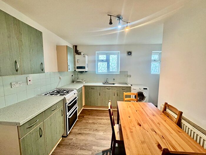 2 Bedroom End Of Terrace House To Rent In Otley Road, London, E16