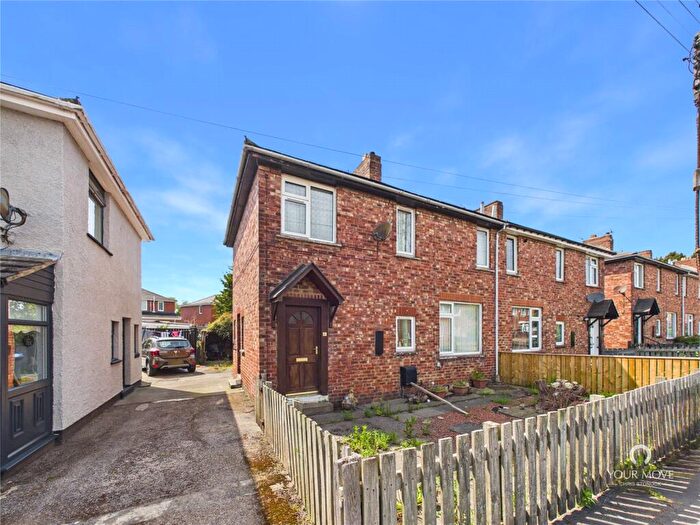 3 Bedroom Semi-Detached House For Sale In Central Avenue, Meadowfield, Durham, DH7