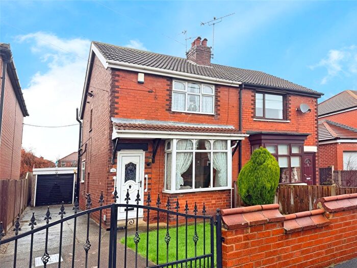 2 Bedroom Semi-Detached House For Sale In Marlborough Avenue, Doncaster, South Yorkshire, DN5