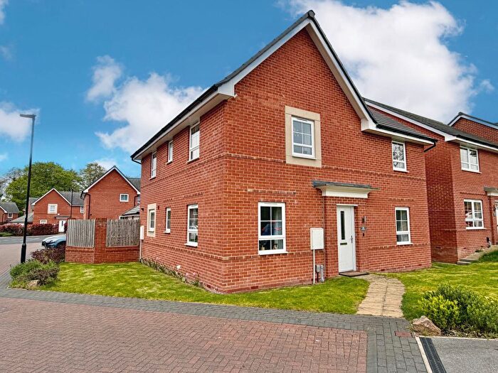 4 Bedroom Detached House For Sale In St. Oswalds Way, Sheffield, S7