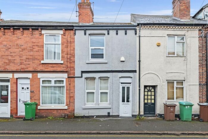 2 Bedroom Property To Rent In Warwick Street, Nottingham, NG7