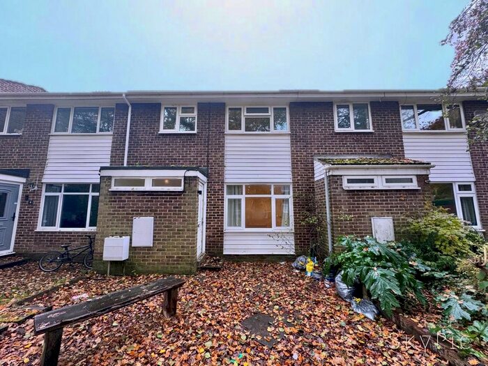 4 Bedroom Terraced House To Rent In Copse End, Fleet, GU51