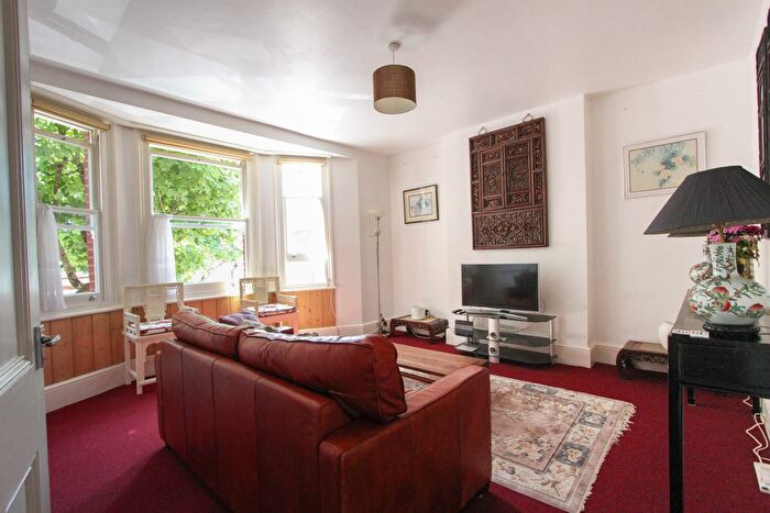 1 Bedroom Flat For Sale In St James Avenue, Kemp Town, BN2