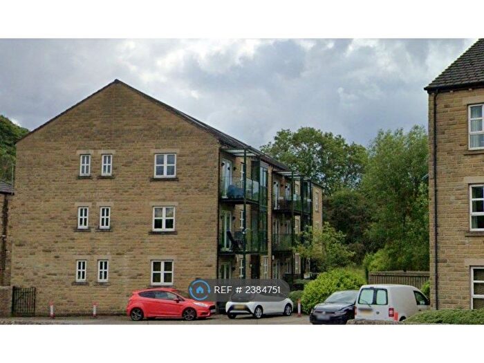 2 Bedroom Flat To Rent In Union Bridge Mills, Pudsey, LS28