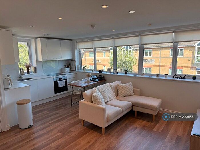 1 Bedroom Flat To Rent In Golden House, Guildford, GU1
