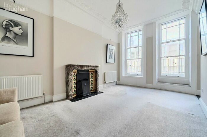 1 Bedroom Flat To Rent In Grafton Street, Brighton, East Sussex, BN2