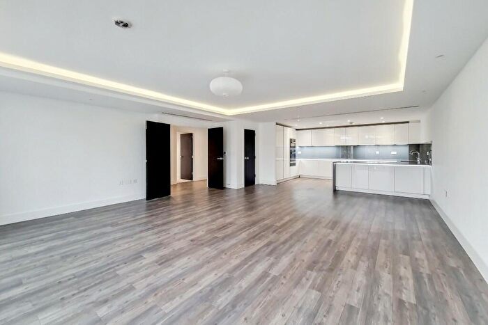 2 Bedroom Flat To Rent In Chandos Way, London, NW11