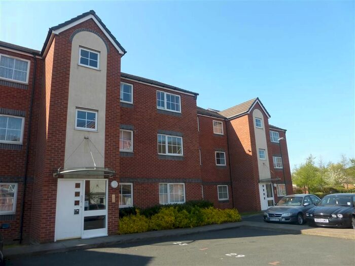 2 Bedroom Flat To Rent In Waterfront Way, Walsall, WS2