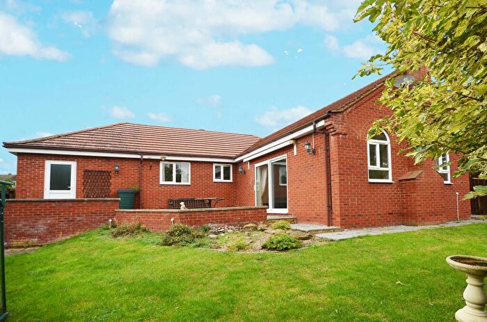 3 Bedroom Detached Bungalow For Sale In East Langham Road, Raunds, NN9