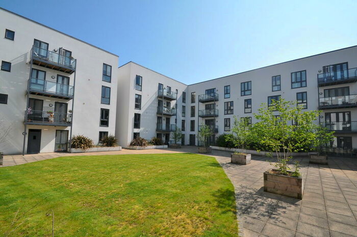 2 Bedroom Apartment To Rent In Salvisberg Court, Otto Road, AL7