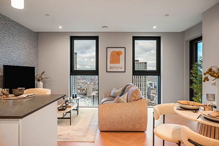 1 Bedroom Flat For Sale In One Thames Quay, Marsh Wall, E14