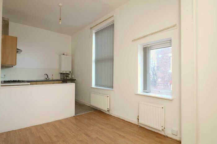 2 Bedroom Apartment To Rent In Botanic Road, Liverpool, L7
