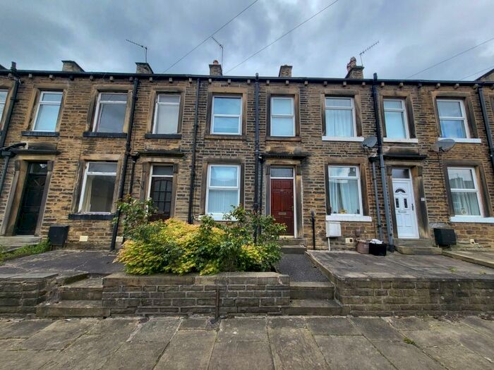 2 Bedroom Terraced House To Rent In Cheltenham Place, Halifax, HX3