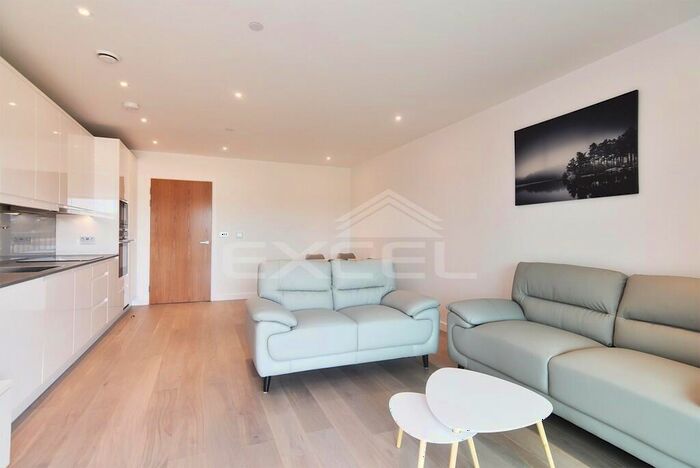 1 Bedroom Apartment To Rent In Finchley Road, Hampstead, London, NW3