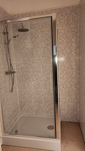 2 Bedroom Flat To Rent In Moorland Road, Bournemouth, BH1