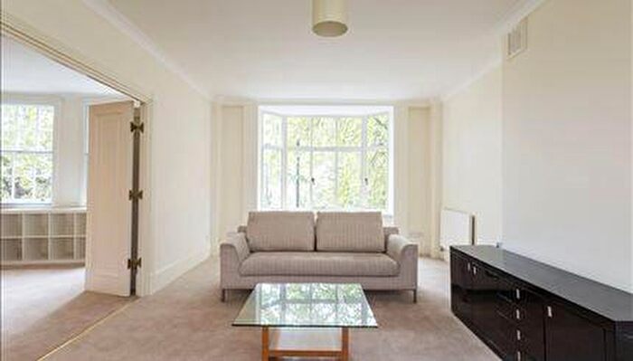 5 Bedroom Apartment To Rent In Strathmore Court, Park Road, London, NW8