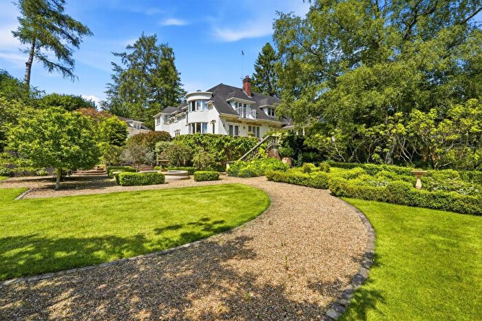 5 Bedroom House For Sale In Castle Hill, Prestbury, Macclesfield, SK10