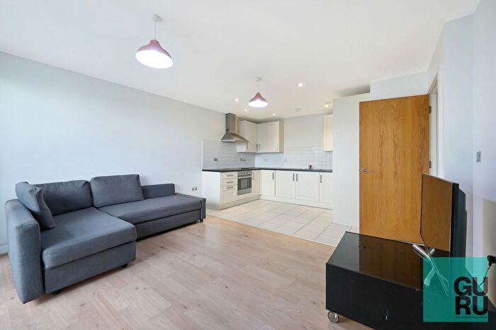 1 Bedroom Flat To Rent In Apollo Court, London, E15