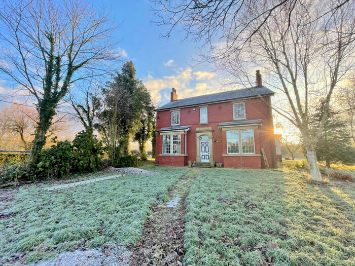 5 Bedroom Detached House For Sale In Marsh Lane, Longton, PR4