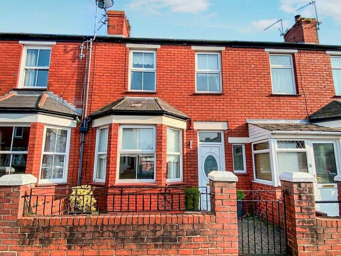 2 Bedroom Property To Rent In Victoria Road, Barry, Vale Of Glamorgan, CF62