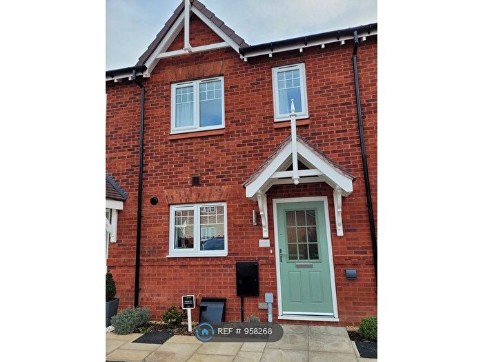 2 Bedroom Terraced House To Rent In Wellington Road, Evesham, WR11