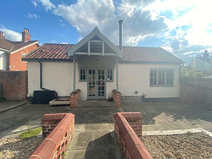 1 Bedroom Bungalow To Rent In Low Street, Hardingham, Norwich, NR9