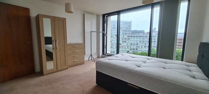 2 Bedroom Apartment To Rent In Custom House Place Liverpool, L1