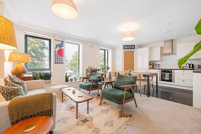 3 Bedroom Flat For Sale In Tulse Hill, SW2