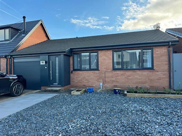 3 Bedroom Detached Bungalow For Sale In South Park, Lytham, FY8