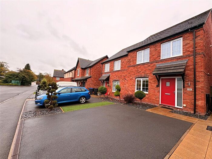 3 Bedroom Semi-Detached House For Sale In Marigold Way, Daventry, Northamptonshire, NN11