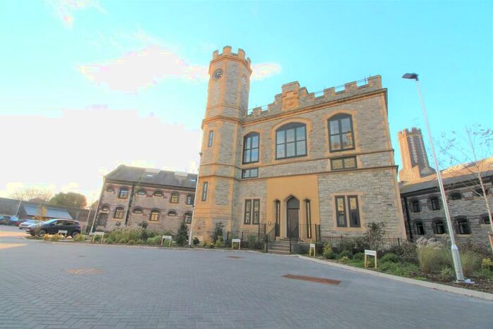 2 Bedroom Apartment To Rent In Governors Walk, Portsmouth, PO3