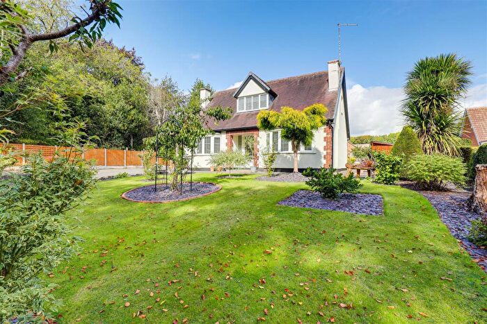 3 Bedroom Detached Bungalow For Sale In Holmefields, Main Street, Woodborough, Nottinghamshire, NG14